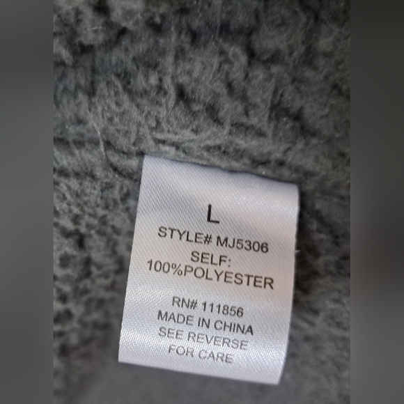 Cherish Women's Open Vest Faux Leather Faux Shearling Winter Jacket Size Large - Picture 8 of 9